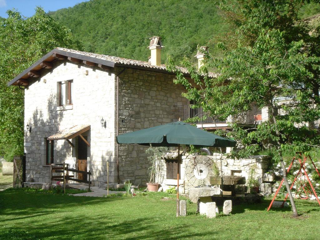 La Mola Maringalli Hostal Cascia Exterior foto